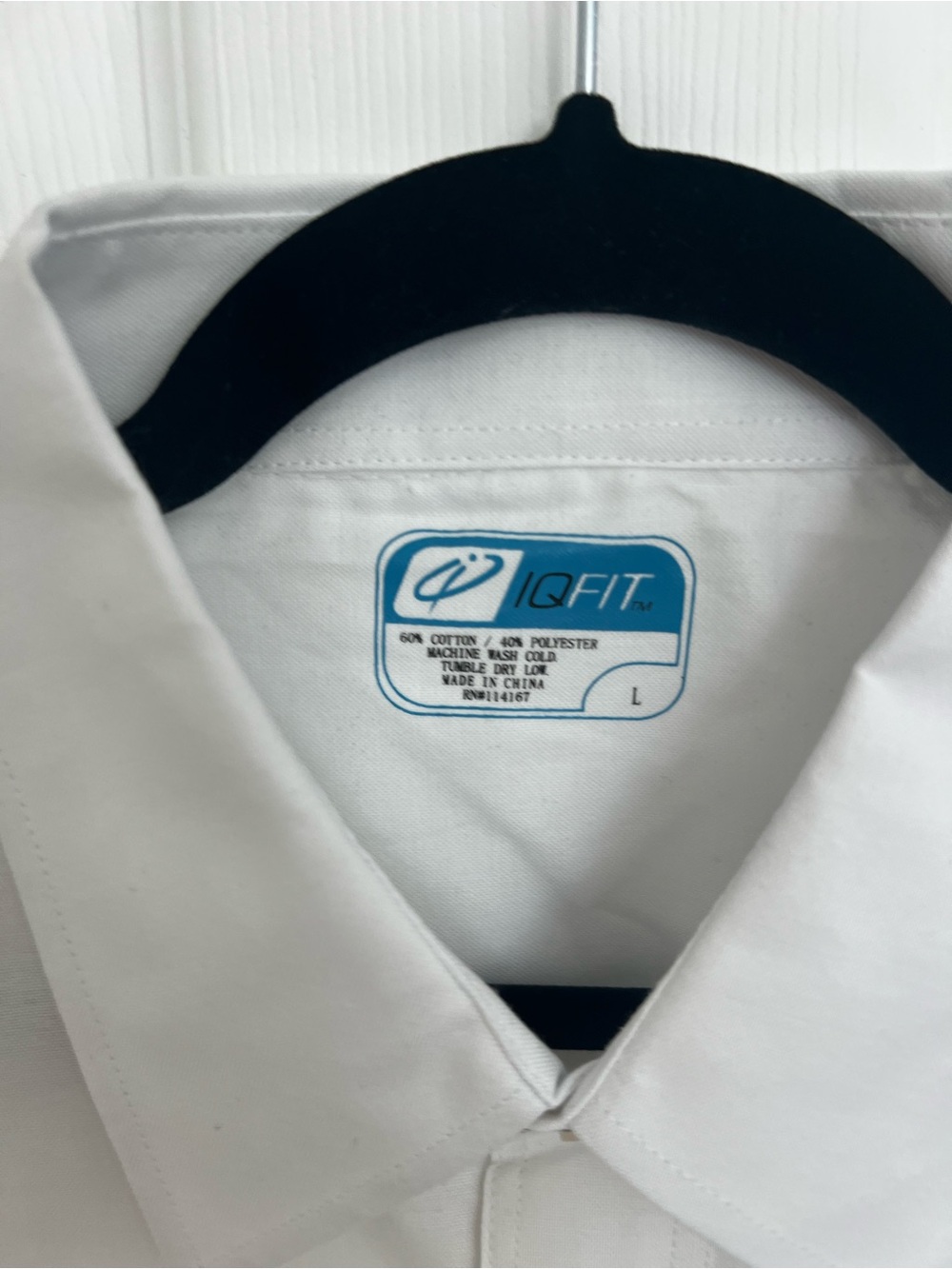 Classic White Short-Sleeve Dress Shirt - Picture 3 of 11